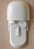 Mascara de pared cerámica blanco brillo II