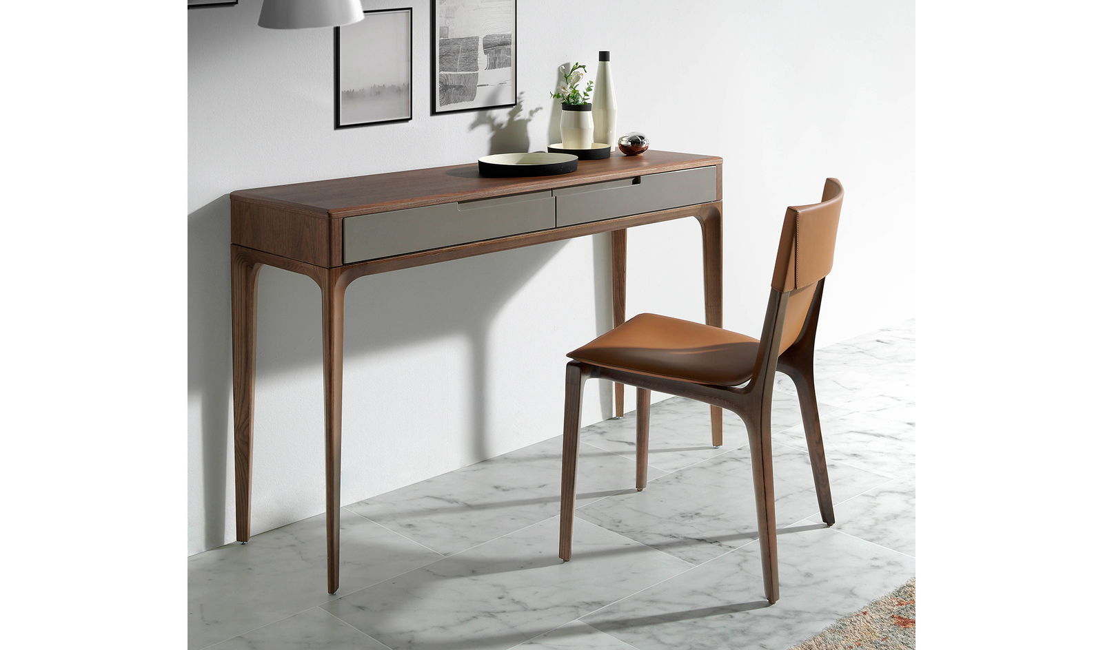 Silla moderna piel y nogal Riccia