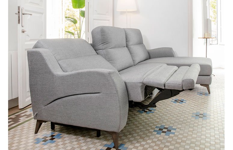Sofá con chaise longue tapizado relax Gelarna
