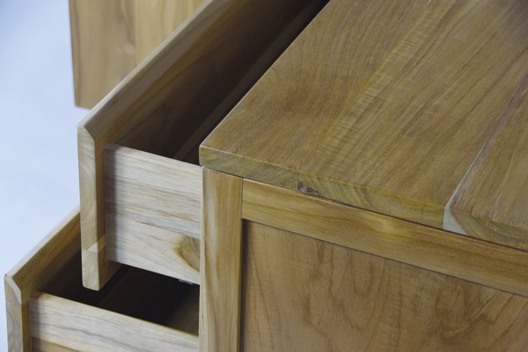 Mueble de TV nórdico de madera Fiordo