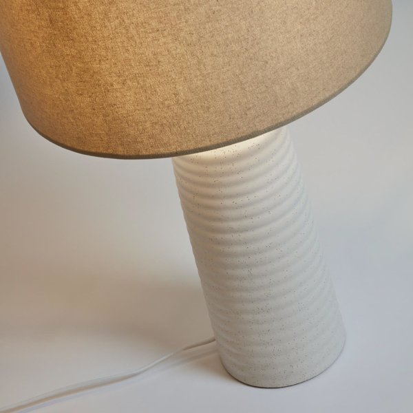 Lámpara de sobre mesa Mijal cerámica