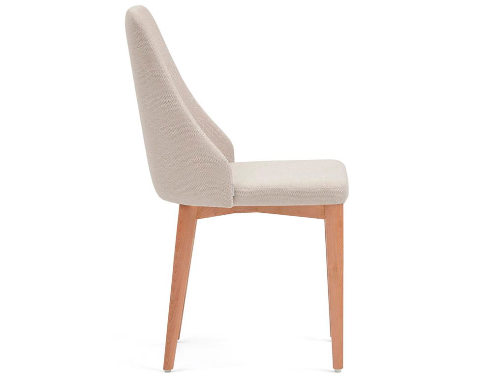 Silla madera de fresno tapizado beige Rosie Kave Home