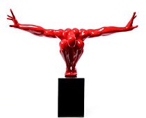 Escultura atleta rojo