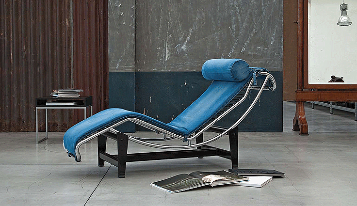 Chaise- Lounge